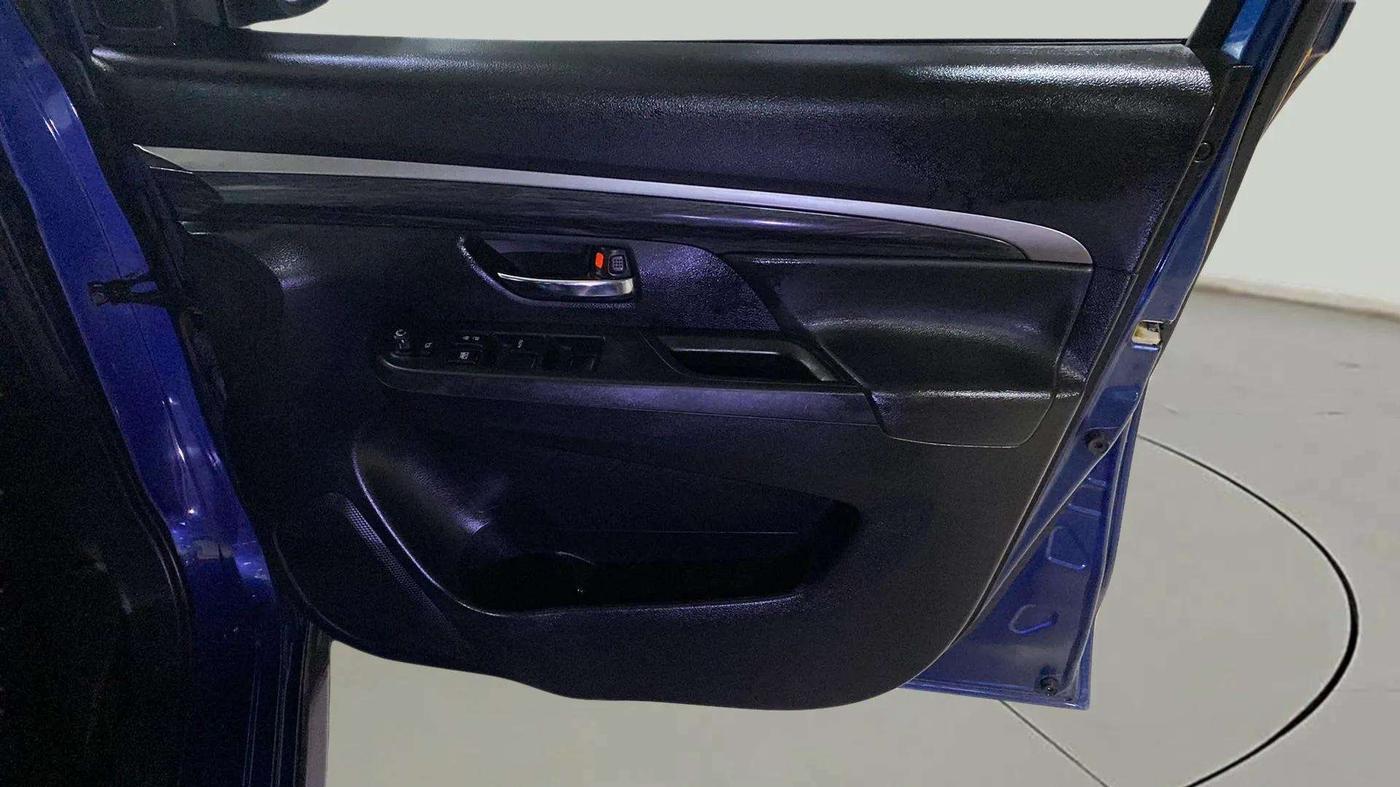 2020 Maruti XL6 ALPHA AT, Petrol, Automatic, 10,556 km, Driver Side Door Panels Control