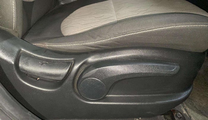 2019 Hyundai Creta SX 1.6 PETROL, Petrol, Manual, 49,923 km, Driver Side Adjustment Panel