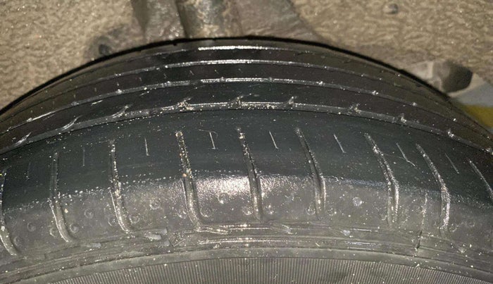 2019 Hyundai Creta SX 1.6 PETROL, Petrol, Manual, 49,923 km, Left Rear Tyre Tread