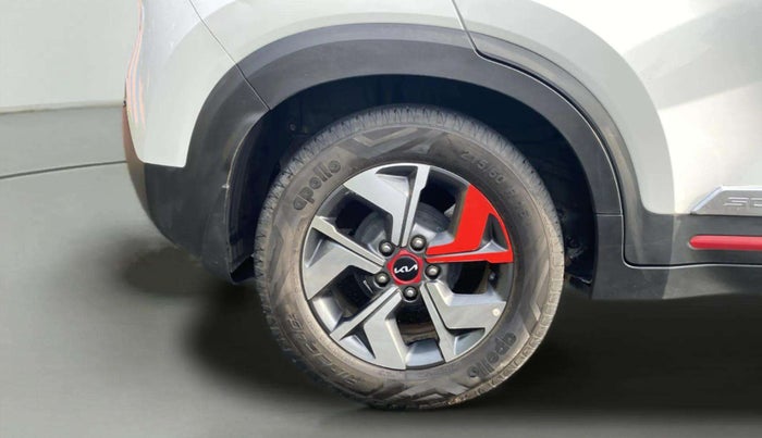 2023 KIA SONET GTX PLUS 1.5 IMT, Diesel, Manual, 31,195 km, Right Rear Wheel
