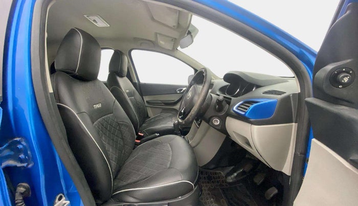 2018 Tata Tiago XZ PLUS PETROL, Petrol, Manual, 58,412 km, Right Side Front Door Cabin