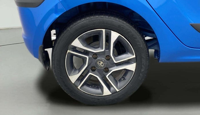 2018 Tata Tiago XZ PLUS PETROL, Petrol, Manual, 58,412 km, Right Rear Wheel