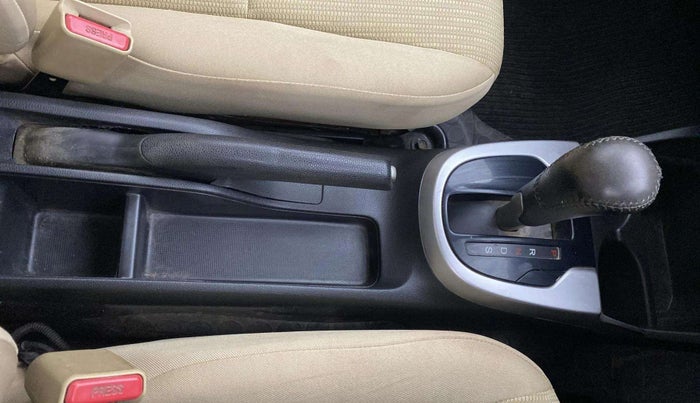 2016 Honda Jazz 1.2L I-VTEC V AT, Petrol, Automatic, 66,110 km, Gear Lever