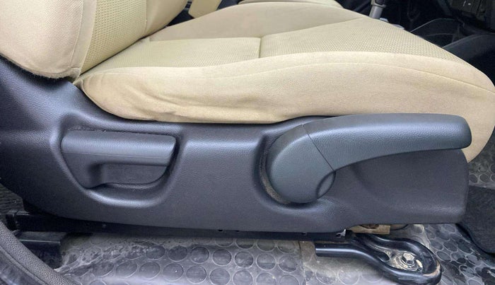 2016 Honda Jazz 1.2L I-VTEC V AT, Petrol, Automatic, 66,110 km, Driver Side Adjustment Panel