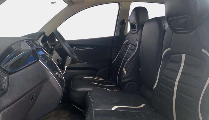 2018 Mahindra KUV 100 NXT K8 P 6 STR DUAL TONE, Petrol, Manual, 62,938 km, Right Side Front Door Cabin