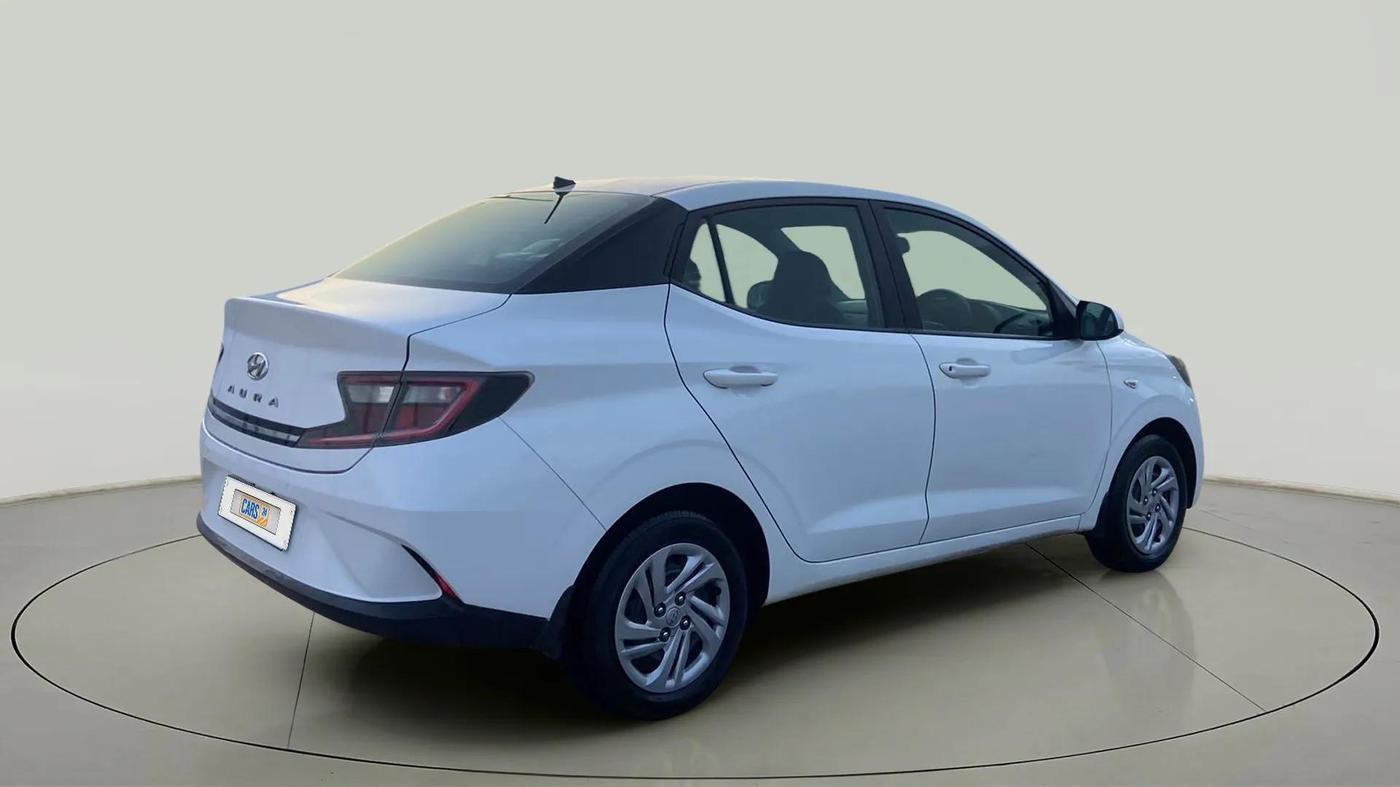 2020 Hyundai AURA S 1.2, Petrol, Manual, 1,06,621 km, Right Back Diagonal