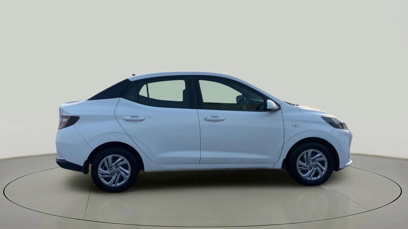 2020 Hyundai AURA S 1.2, Petrol, Manual, 1,06,621 km, Right Side View