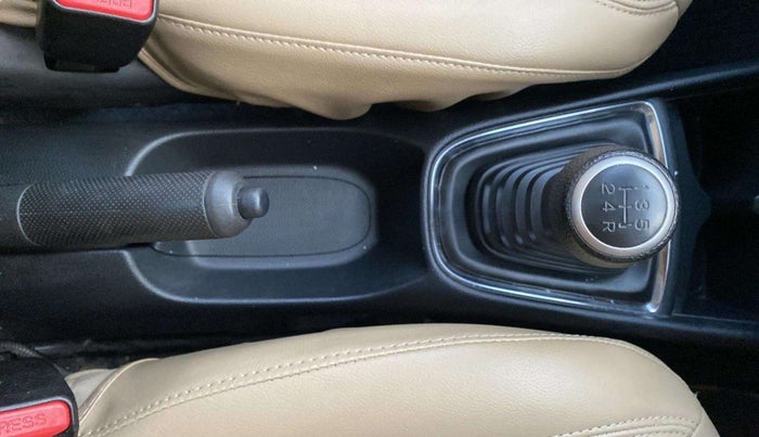 2019 Honda Amaze 1.2L I-VTEC VX, Petrol, Manual, 32,229 km, Gear Lever