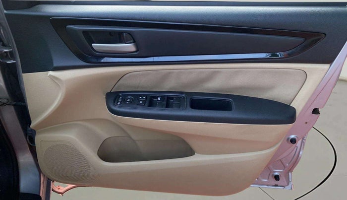 2019 Honda Amaze 1.2L I-VTEC VX, Petrol, Manual, 32,229 km, Driver Side Door Panels Control