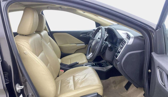 2018 Honda City 1.5L I-VTEC ZX CVT, Petrol, Automatic, 22,777 km, Right Side Front Door Cabin