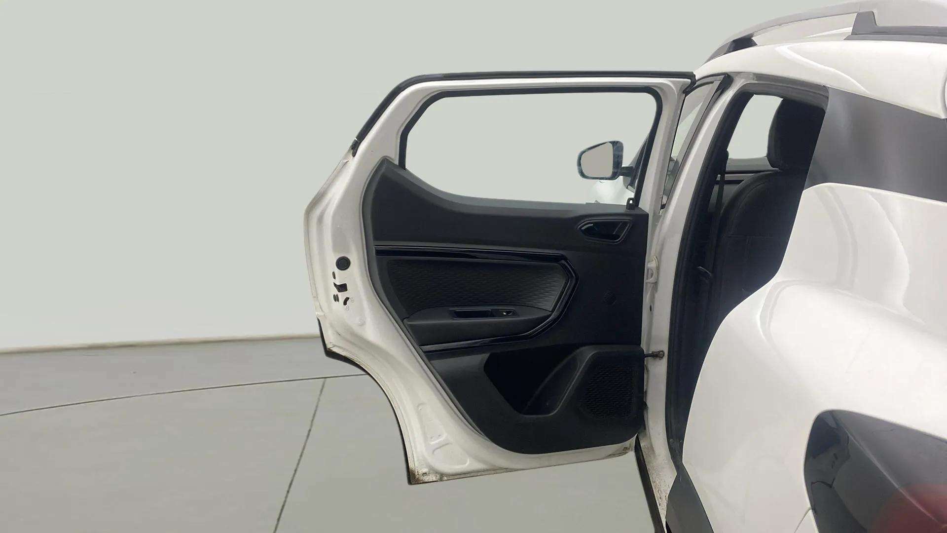 LHS-Rear-Door-Open