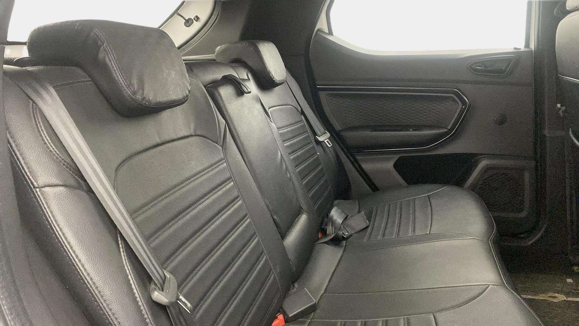 Rear-Cabin-View