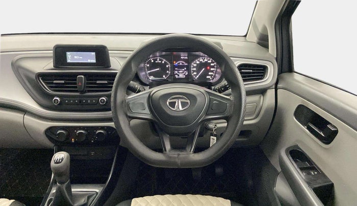 2021 Tata ALTROZ XE PETROL, Petrol, Manual, 30,481 km, Steering Wheel Close Up