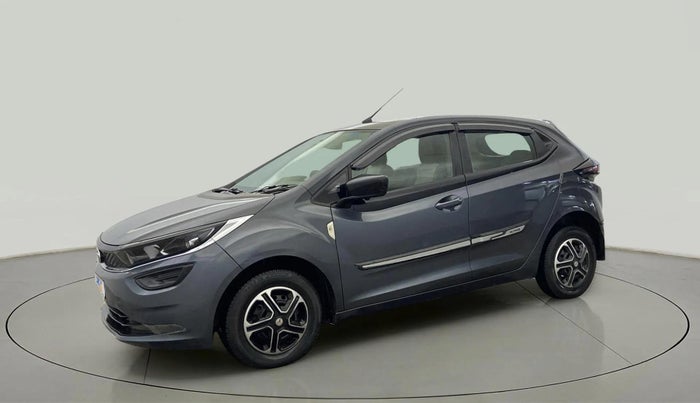 2021 Tata ALTROZ XE PETROL, Petrol, Manual, 30,481 km, Left Front Diagonal