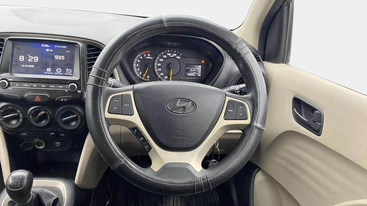 2021 Hyundai NEW SANTRO SPORTZ MT, Petrol, Manual, 23,321 km, Steering Wheel Close Up