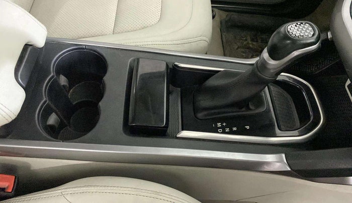 2021 Tata Safari XTA PLUS, Diesel, Automatic, 87,656 km, Gear Lever