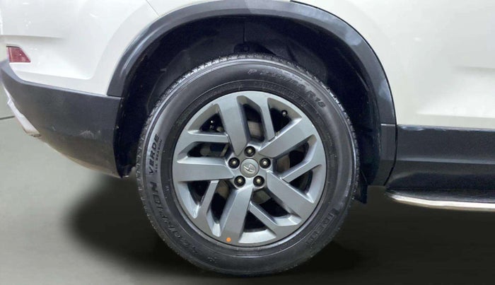 2021 Tata Safari XTA PLUS, Diesel, Automatic, 87,656 km, Right Rear Wheel