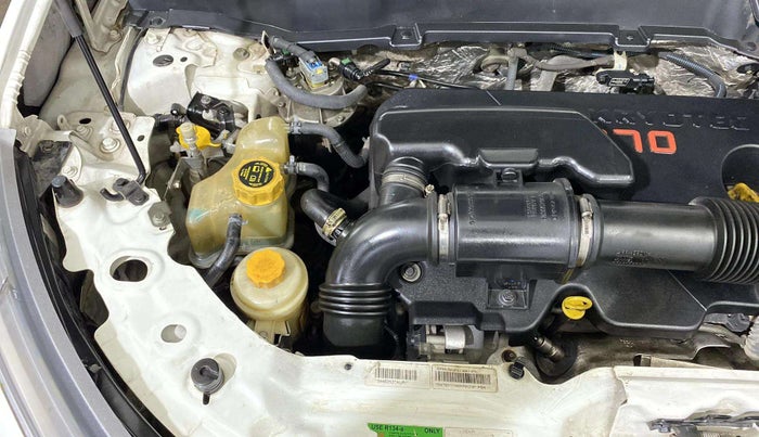 2021 Tata Safari XTA PLUS, Diesel, Automatic, 87,656 km, Engine View - Right