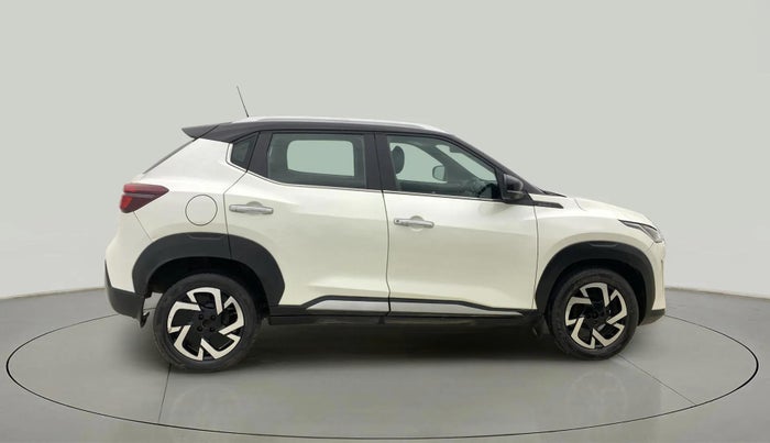 2021 Nissan MAGNITE XV PREMIUM TURBO (O) CVT DUAL TONE, Petrol, Automatic, 46,890 km, Right Side View