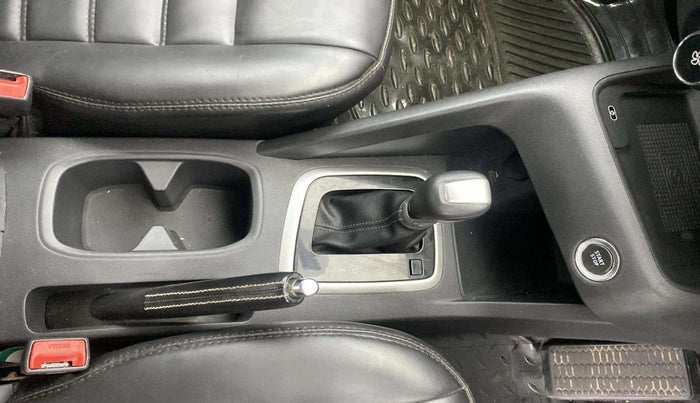 2021 Nissan MAGNITE XV PREMIUM TURBO (O) CVT DUAL TONE, Petrol, Automatic, 46,890 km, Gear Lever