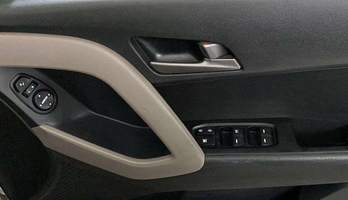 2016 Hyundai Creta SX PLUS 1.6 PETROL, Petrol, Manual, 72,961 km, Driver Side Door Panels Control
