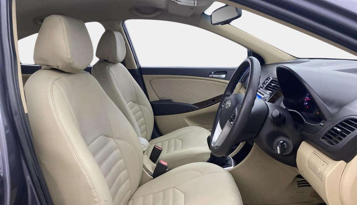2014 Hyundai Verna FLUIDIC 1.4 VTVT CX, Petrol, Manual, 98,599 km, Right Side Front Door Cabin