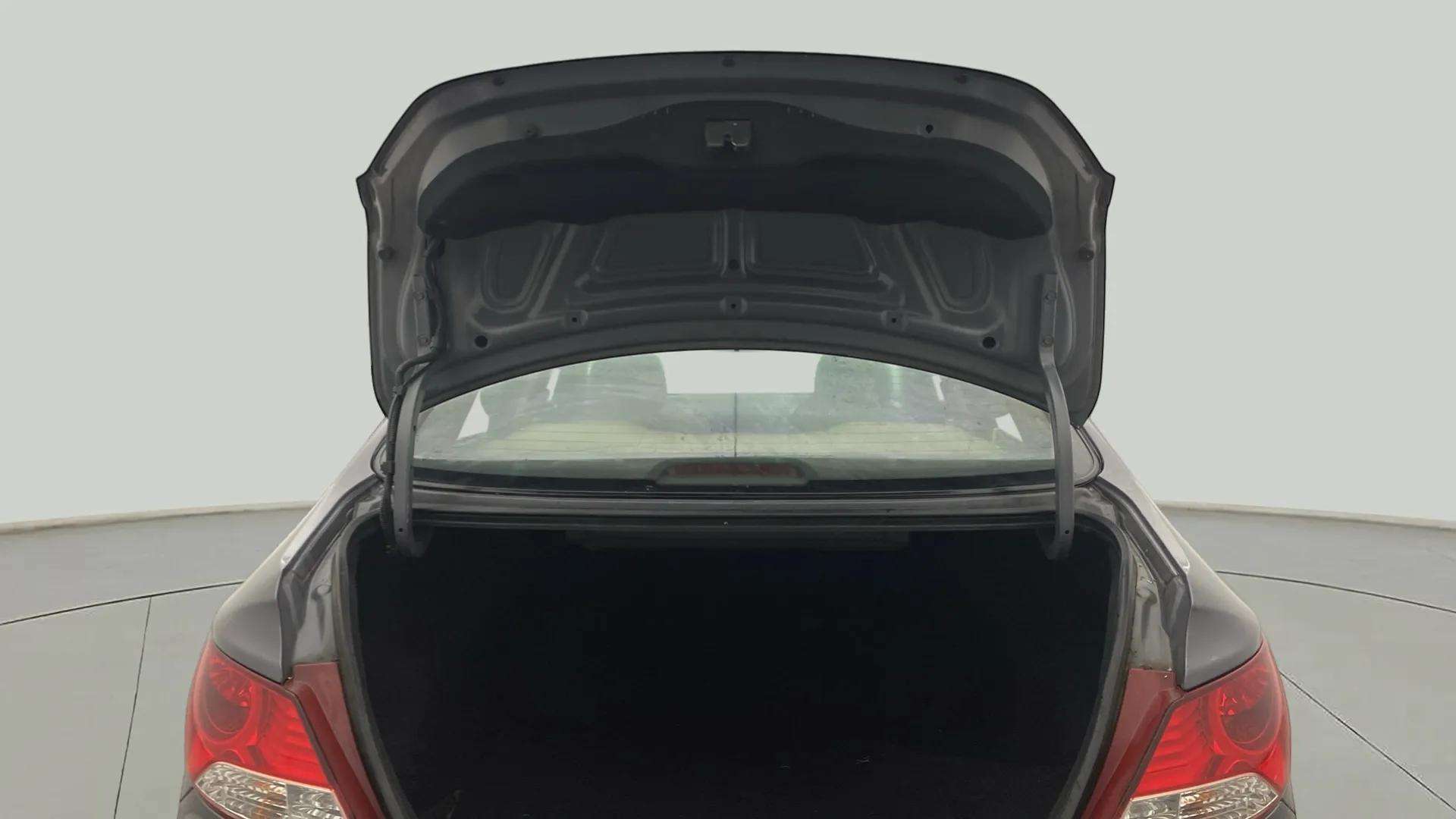 Boot-Open-Top-Half-View-43