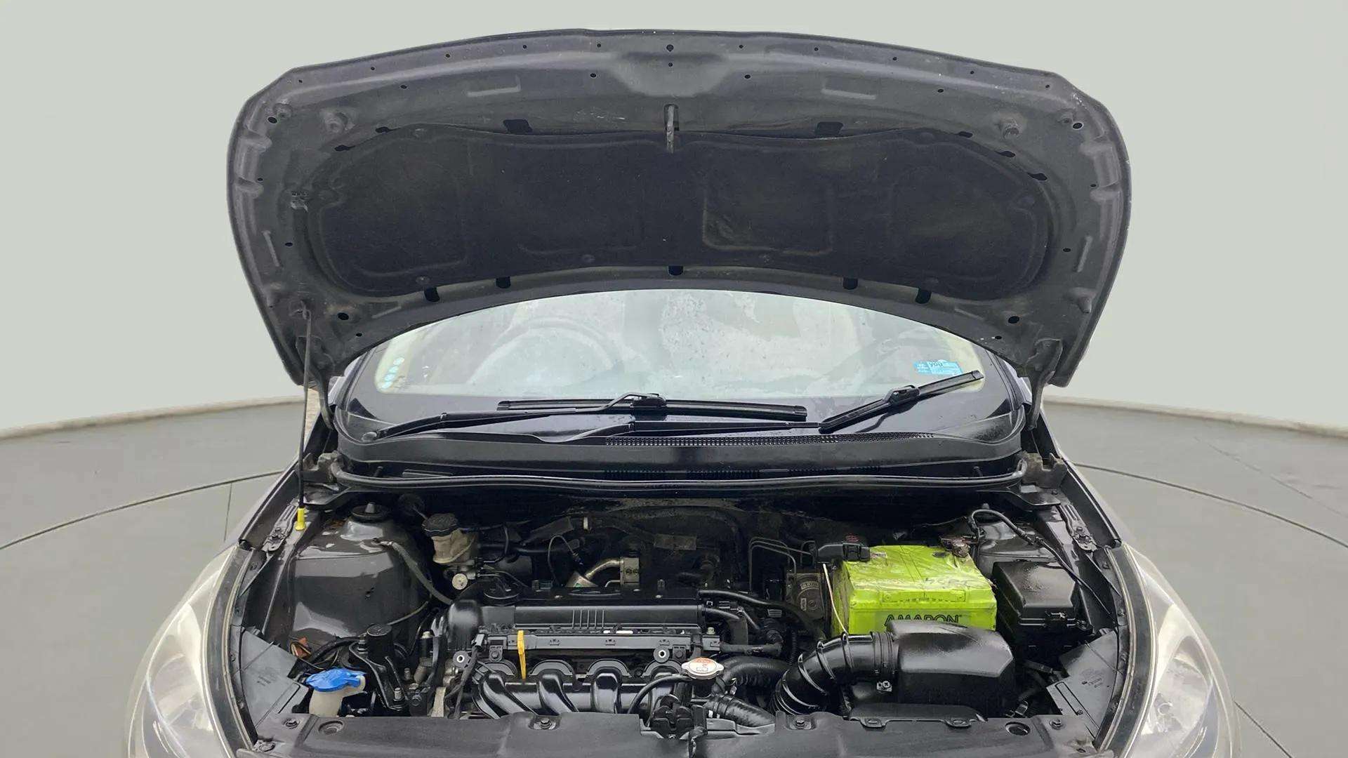 Engine-Full-View-With-Bonnet-Open-13