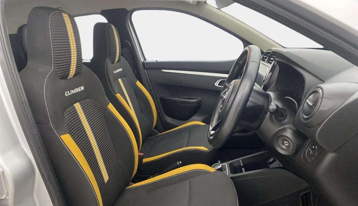 2022 Renault Kwid CLIMBER 1.0 AMT, Petrol, Automatic, 31,540 km, Right Side Front Door Cabin