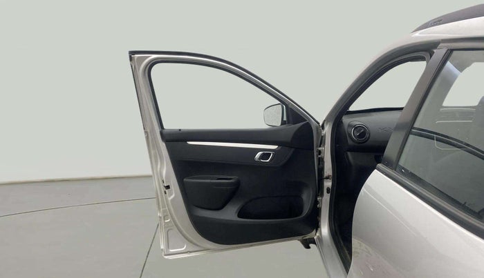 2022 Renault Kwid CLIMBER 1.0 AMT, Petrol, Automatic, 31,540 km, LHS Front Door