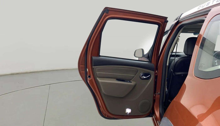 2018 Renault Duster 110 PS RXZ 4X2 AMT DIESEL, Diesel, Automatic, 57,291 km, LHS Rear Door