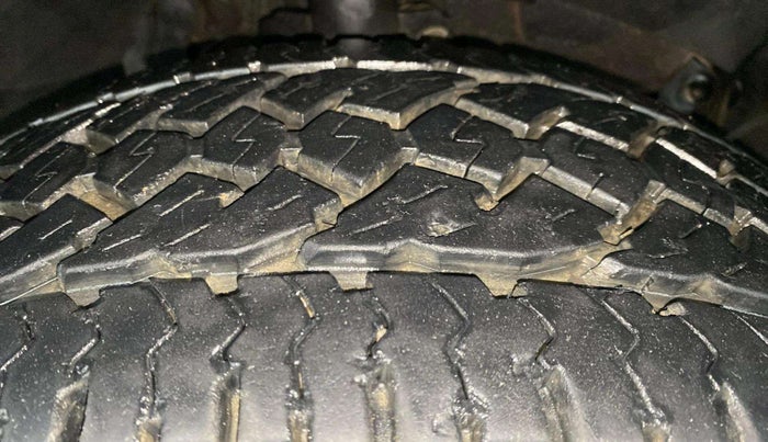 2018 Renault Duster 110 PS RXZ 4X2 AMT DIESEL, Diesel, Automatic, 57,291 km, Right Front Tyre Tread