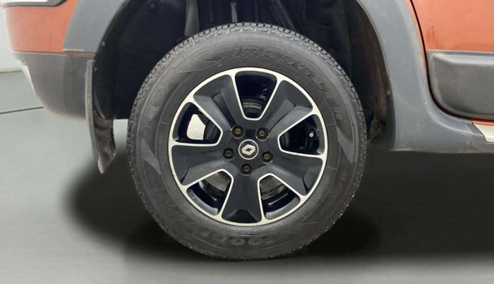 2018 Renault Duster 110 PS RXZ 4X2 AMT DIESEL, Diesel, Automatic, 57,291 km, Right Rear Wheel