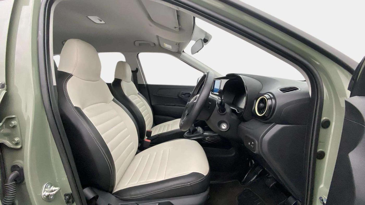 2023 Hyundai EXTER S (O) 1.2 MT, Petrol, Manual, 14,213 km, Right Side Front Door Cabin