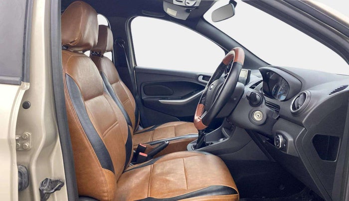 2018 Ford FREESTYLE TREND 1.2 PETROL, Petrol, Manual, 32,734 km, Right Side Front Door Cabin