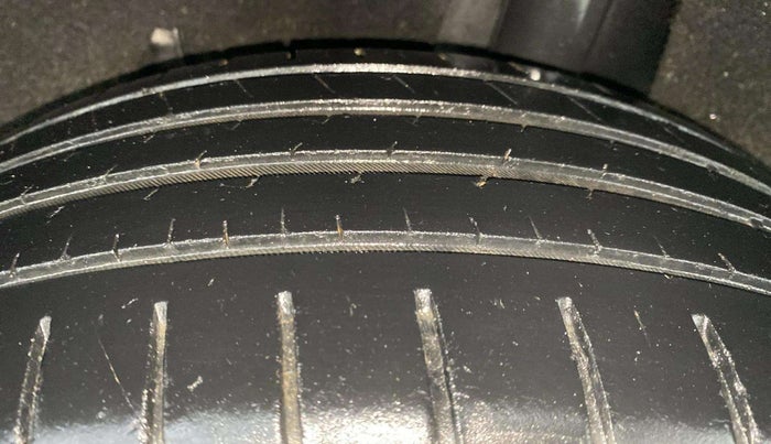 2017 Maruti Baleno ZETA PETROL 1.2, Petrol, Manual, 92,768 km, Left Rear Tyre Tread