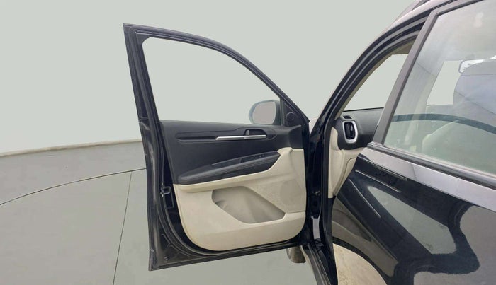 2021 KIA SONET HTX 1.0 IMT, Petrol, Manual, 46,491 km, LHS Front Door