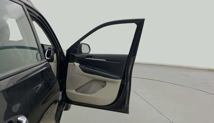 2021 KIA SONET HTX 1.0 IMT, Petrol, Manual, 46,491 km, RHS Front Door
