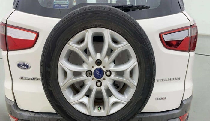 2017 Ford Ecosport TITANIUM 1.5L DIESEL, Diesel, Manual, 1,23,605 km, Spare Tyre