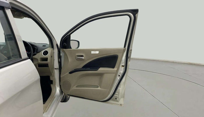 2016 Maruti Celerio VXI AMT, Petrol, Automatic, 31,885 km, RHS Front Door