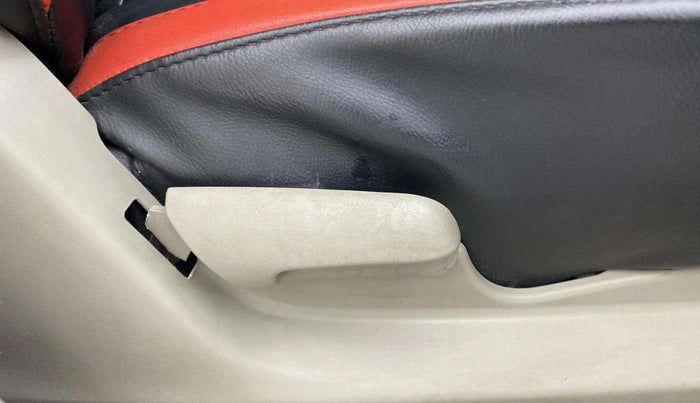 2016 Maruti Celerio VXI AMT, Petrol, Automatic, 31,885 km, Driver Side Adjustment Panel