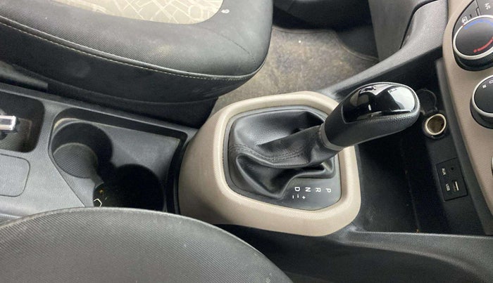 2016 Hyundai Grand i10 ASTA (O) AT 1.2 KAPPA VTVT, Petrol, Automatic, 29,258 km, Gear Lever