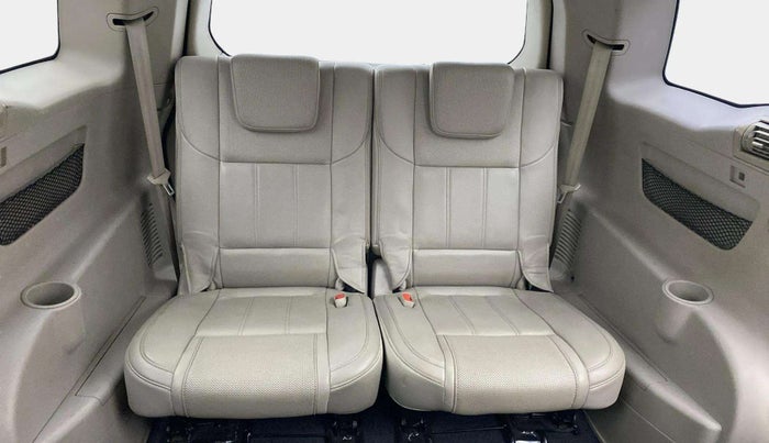 2018 Mahindra XUV500 W10 AT, Diesel, Automatic, 84,034 km, Third Seat Row ( optional )