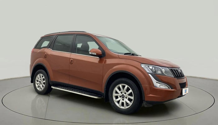 2018 Mahindra XUV500 W10 AT, Diesel, Automatic, 84,034 km, Right Front Diagonal