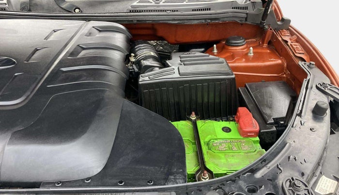 2018 Mahindra XUV500 W10 AT, Diesel, Automatic, 84,034 km, Engine View - Left