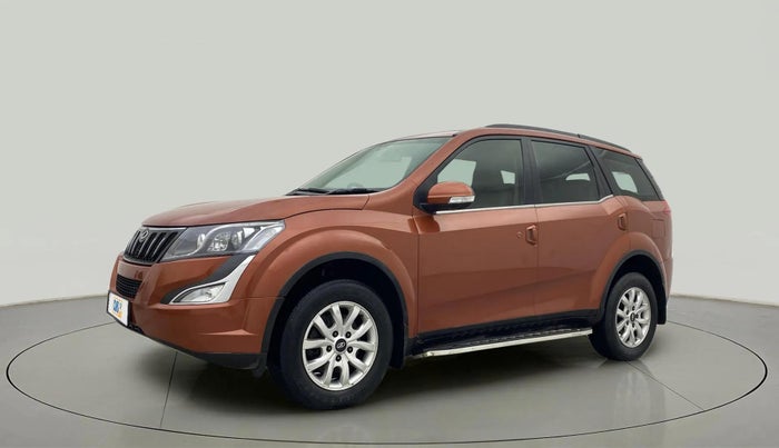 2018 Mahindra XUV500 W10 AT, Diesel, Automatic, 84,034 km, Left Front Diagonal