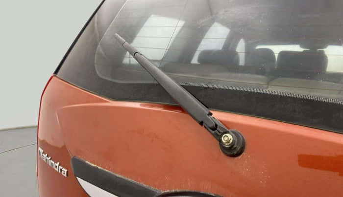 2018 Mahindra XUV500 W10 AT, Diesel, Automatic, 84,034 km, Rear Wiper