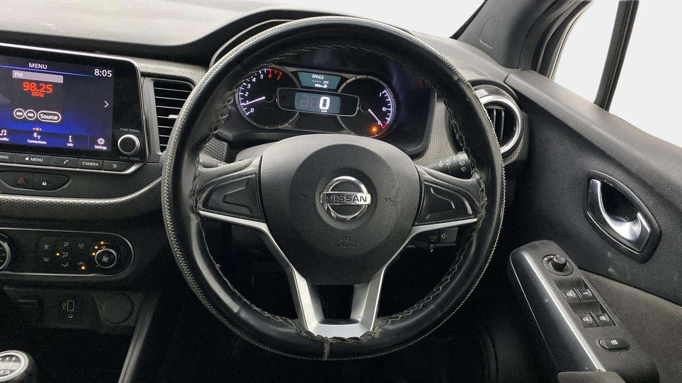 2021 Nissan Kicks XV 1.5, Petrol, Manual, 91,708 km, Steering Wheel Close Up