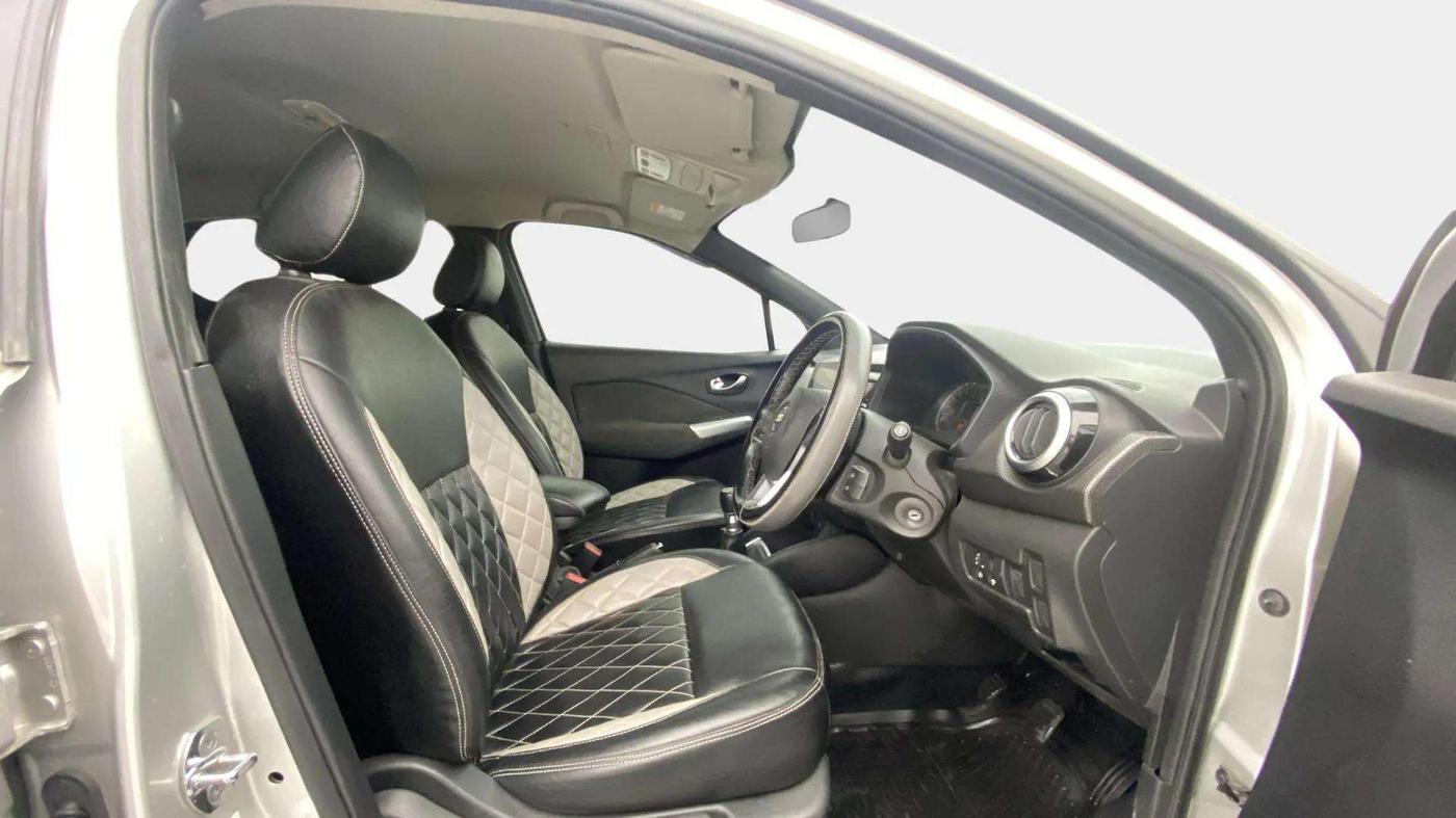 2021 Nissan Kicks XV 1.5, Petrol, Manual, 91,708 km, Right Side Front Door Cabin