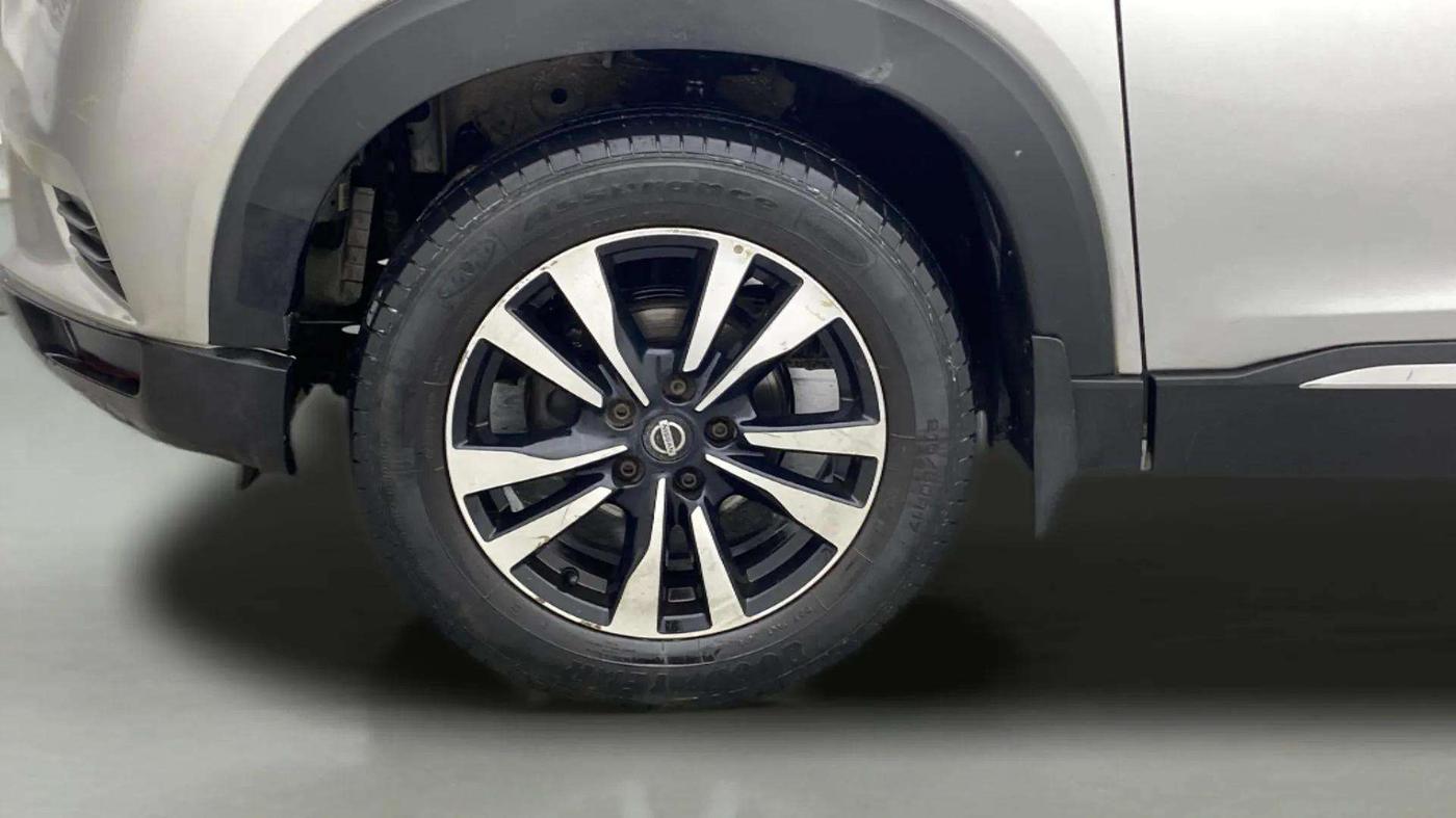2021 Nissan Kicks XV 1.5, Petrol, Manual, 91,708 km, Left Front Wheel